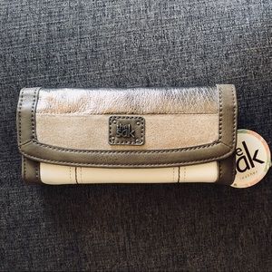 Leather wallet